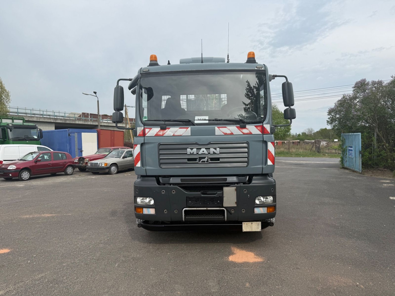 MAN TGA 18.310 4x2BB - Kallurauto, Kraanaga veoauto: pilt 2 MAN TGA 18.310 4x2BB - Kallurauto, Kraanaga veoauto: pilt 2
