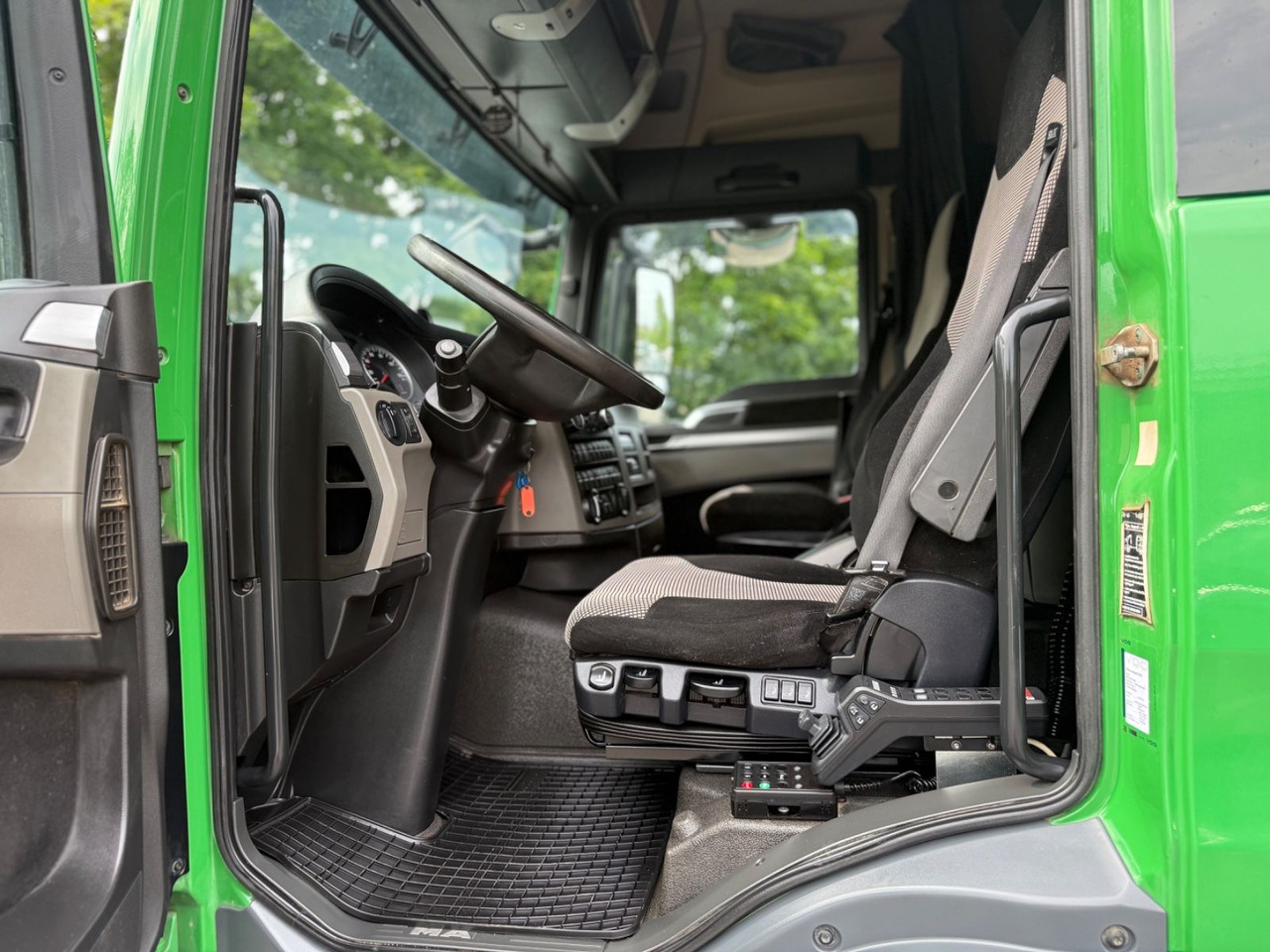 Konkstõstukiga veoauto MAN TGS 26.460: pilt 9