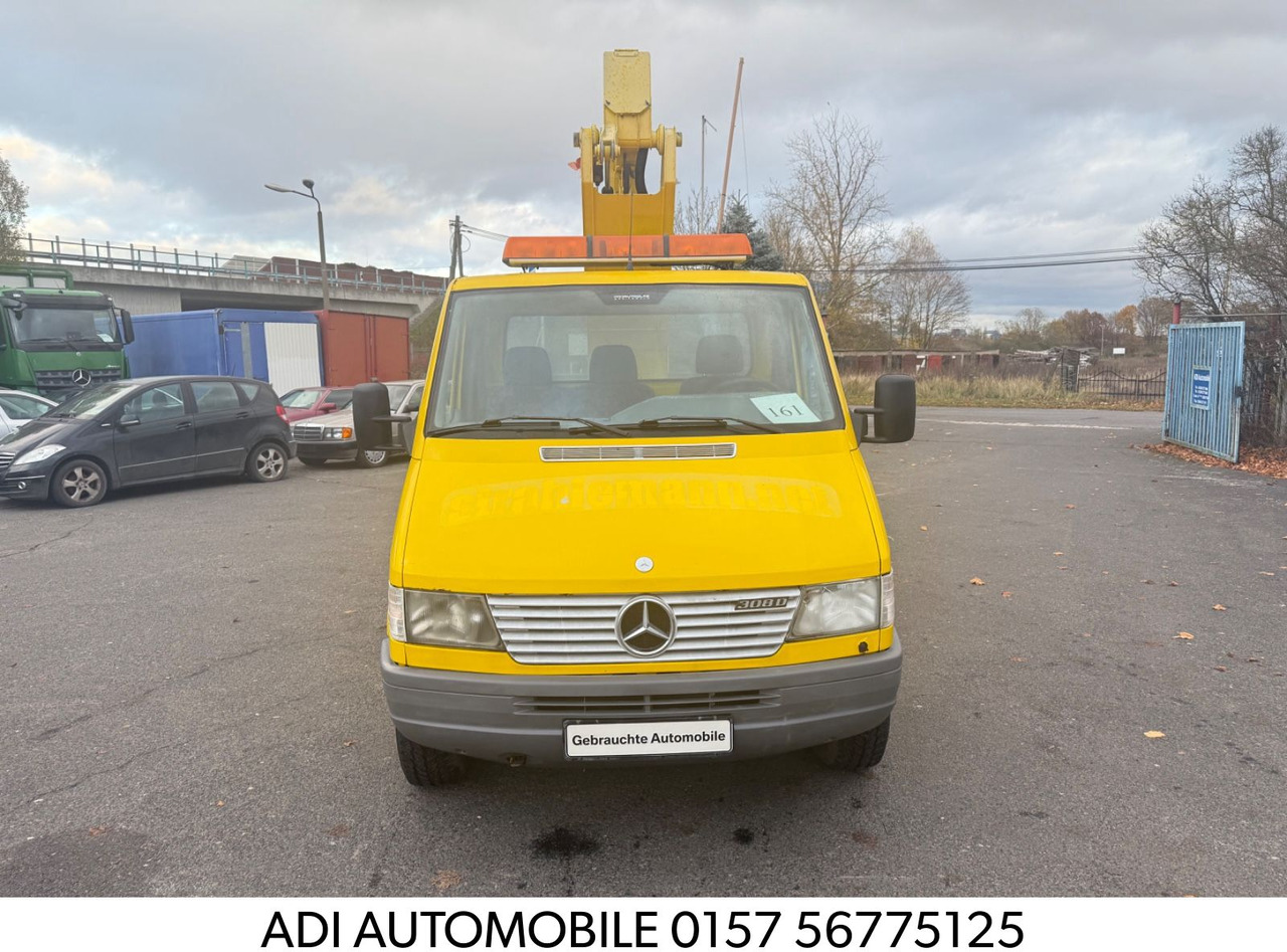 Mercedes-Benz 308 D Hebebühne - Veoautolt tõusev platvorm: pilt 1 Mercedes-Benz 308 D Hebebühne - Veoautolt tõusev platvorm: pilt 1