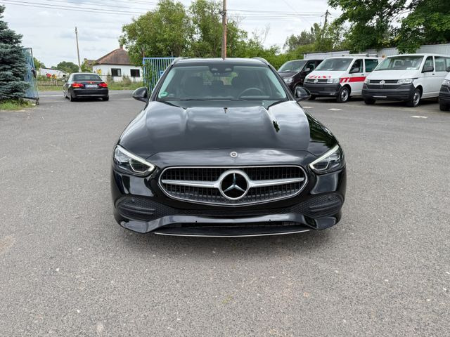 Mercedes-Benz C 220 T d - Universaal: pilt 1 Mercedes-Benz C 220 T d - Universaal: pilt 1