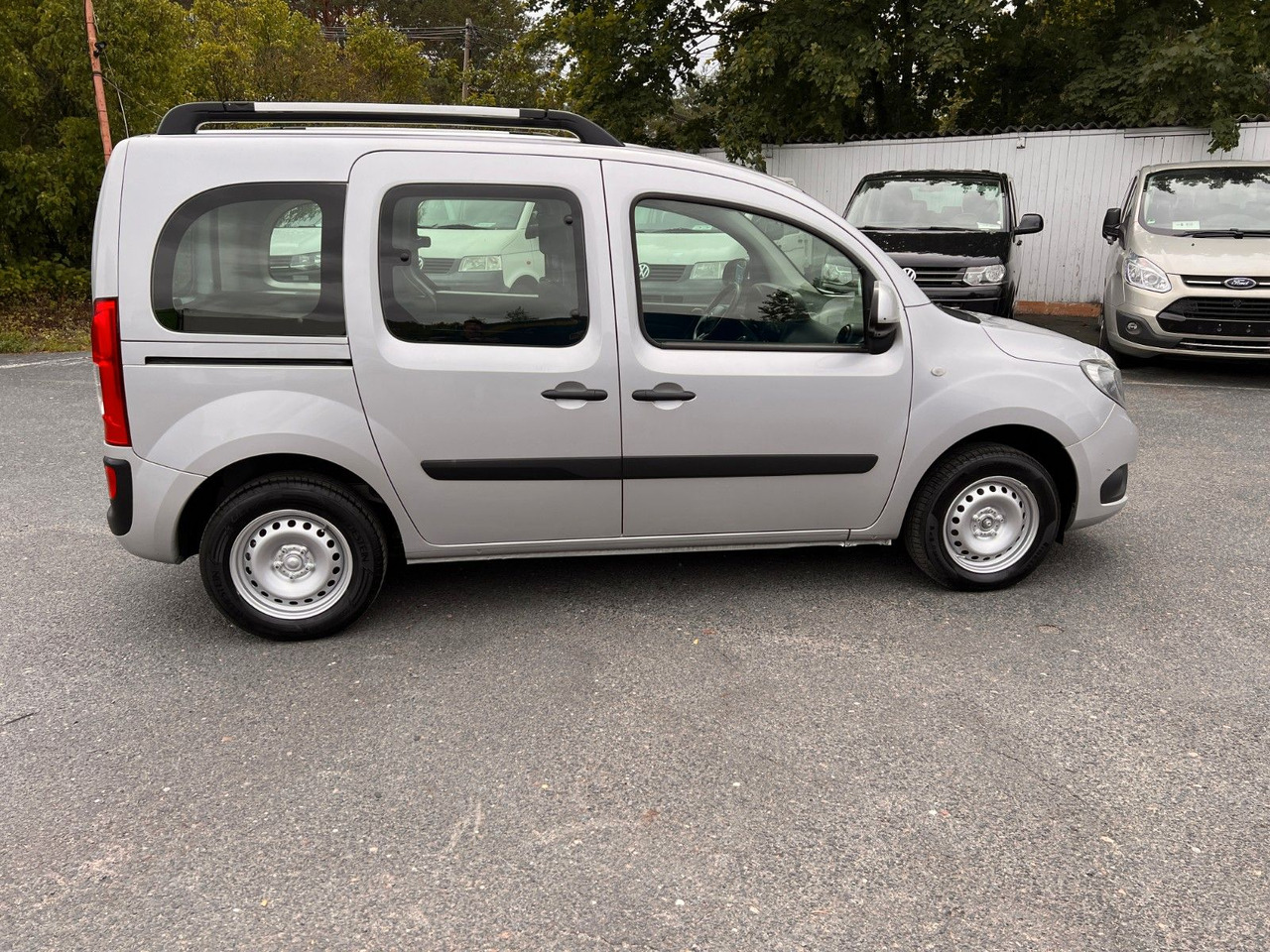 Mercedes-Benz Citan Kombi 111 CDI lang - Mikrobuss: pilt 5 Mercedes-Benz Citan Kombi 111 CDI lang - Mikrobuss: pilt 5
