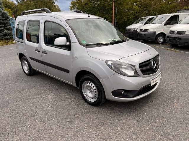 Mercedes-Benz Citan Kombi 111 CDI lang - Mikrobuss: pilt 2 Mercedes-Benz Citan Kombi 111 CDI lang - Mikrobuss: pilt 2