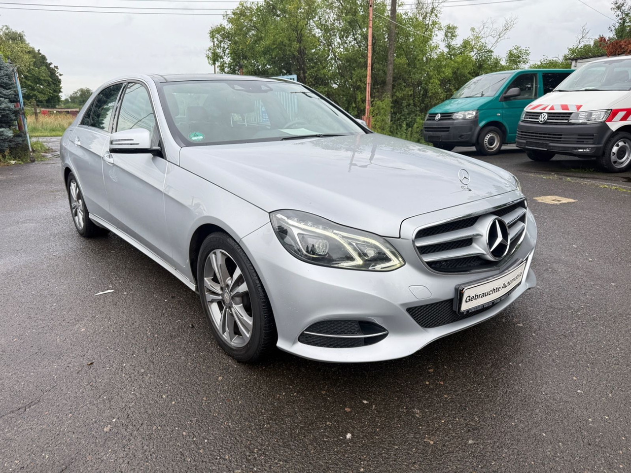Mercedes-Benz E 300 E -Klasse Lim. E 300 BlueTec - Sedaan: pilt 2 Mercedes-Benz E 300 E -Klasse Lim. E 300 BlueTec - Sedaan: pilt 2