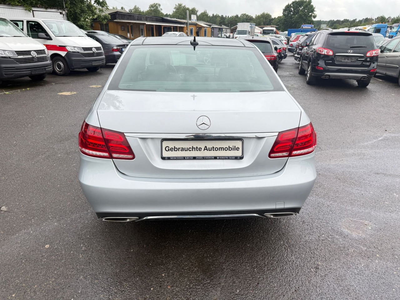 Mercedes-Benz E 300 E -Klasse Lim. E 300 BlueTec - Sedaan: pilt 4 Mercedes-Benz E 300 E -Klasse Lim. E 300 BlueTec - Sedaan: pilt 4