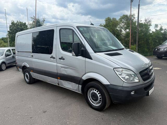 Mercedes-Benz Sprinter II Kasten 219 CDI Automatik - Väike kaubik: pilt 2 Mercedes-Benz Sprinter II Kasten 219 CDI Automatik - Väike kaubik: pilt 2