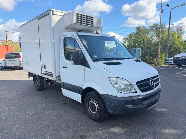 Mercedes-Benz Sprinter II Pritsch.316 CDI Bis zu -32 - Tarbesõiduk külmik: pilt 2 Mercedes-Benz Sprinter II Pritsch.316 CDI Bis zu -32 - Tarbesõiduk külmik: pilt 2