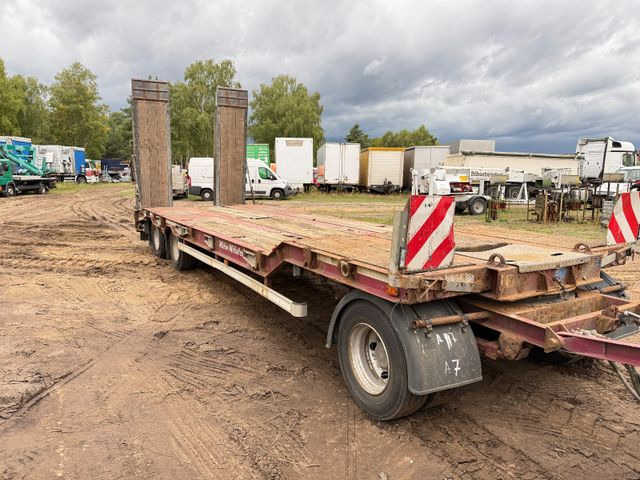 Müller-Mitteltal T 3 PROFI 30,0 - Madal platvorm järelhaagis: pilt 1 Müller-Mitteltal T 3 PROFI 30,0 - Madal platvorm järelhaagis: pilt 1