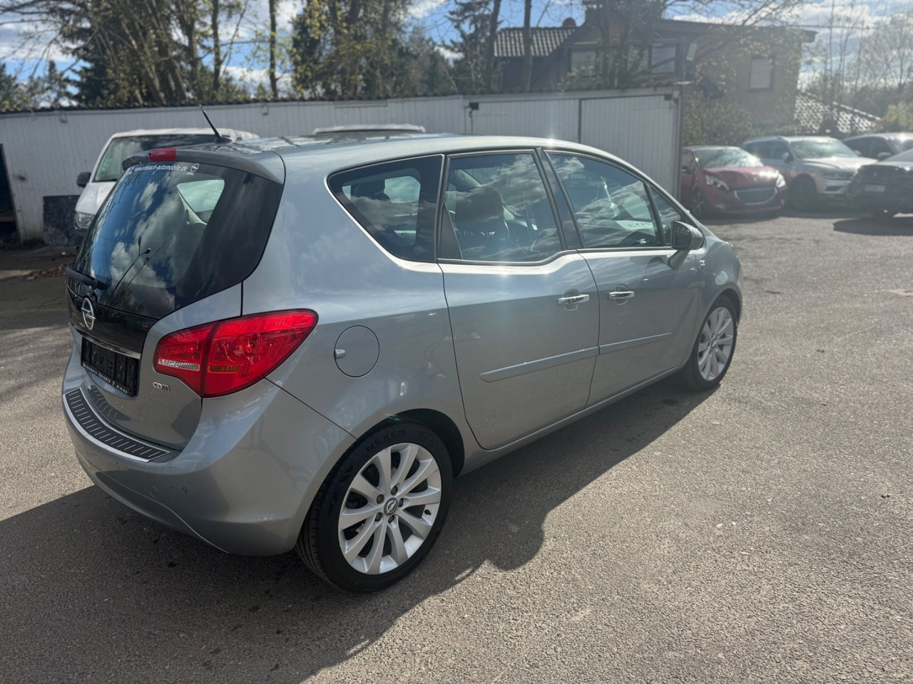 Opel Meriva B Innovation - Sedaan: pilt 4 Opel Meriva B Innovation - Sedaan: pilt 4