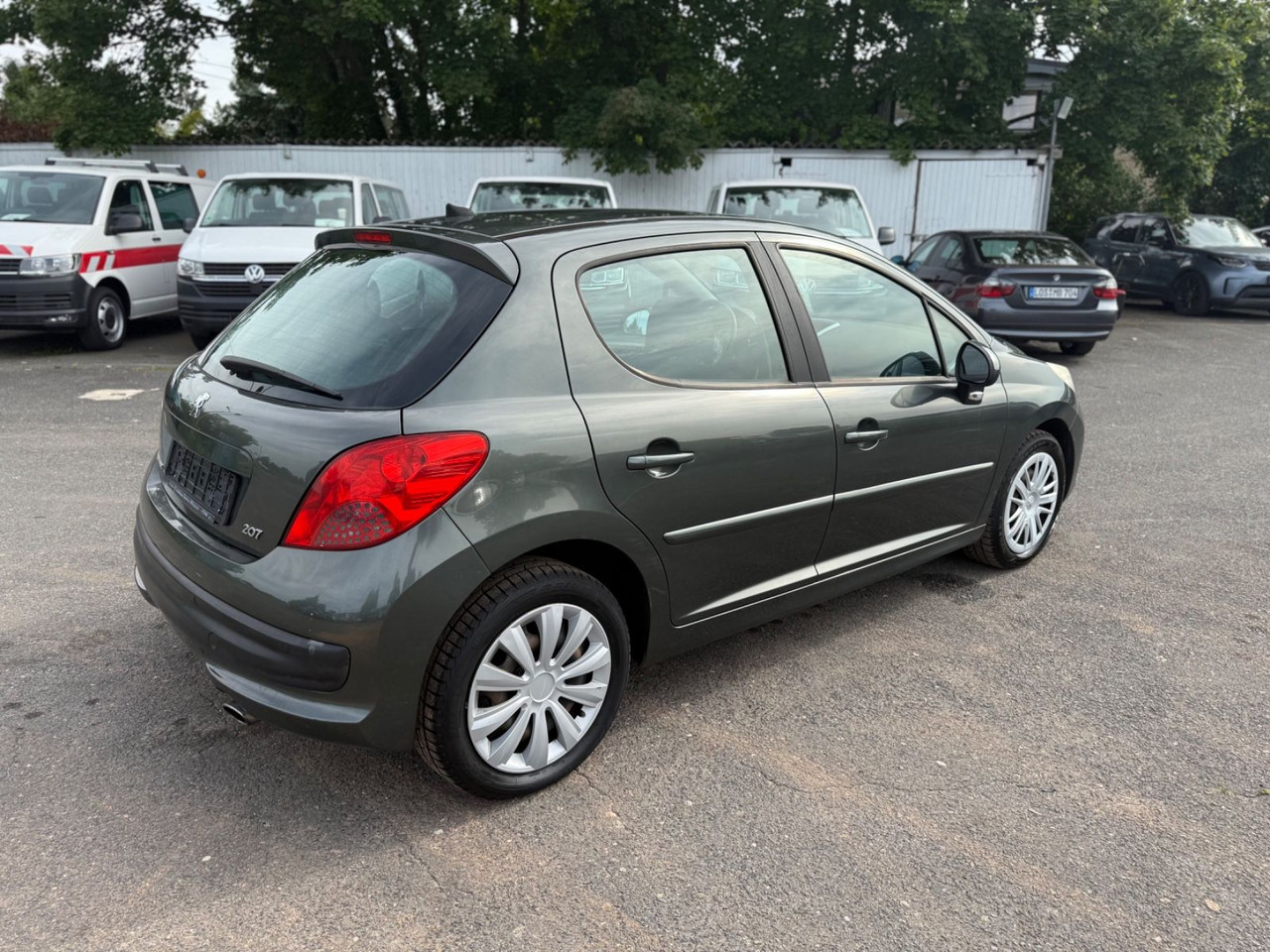 Peugeot 207 Sport Automatik - Sedaan: pilt 4 Peugeot 207 Sport Automatik - Sedaan: pilt 4