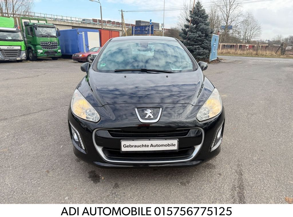 Auto Peugeot 308 Active: pilt 1