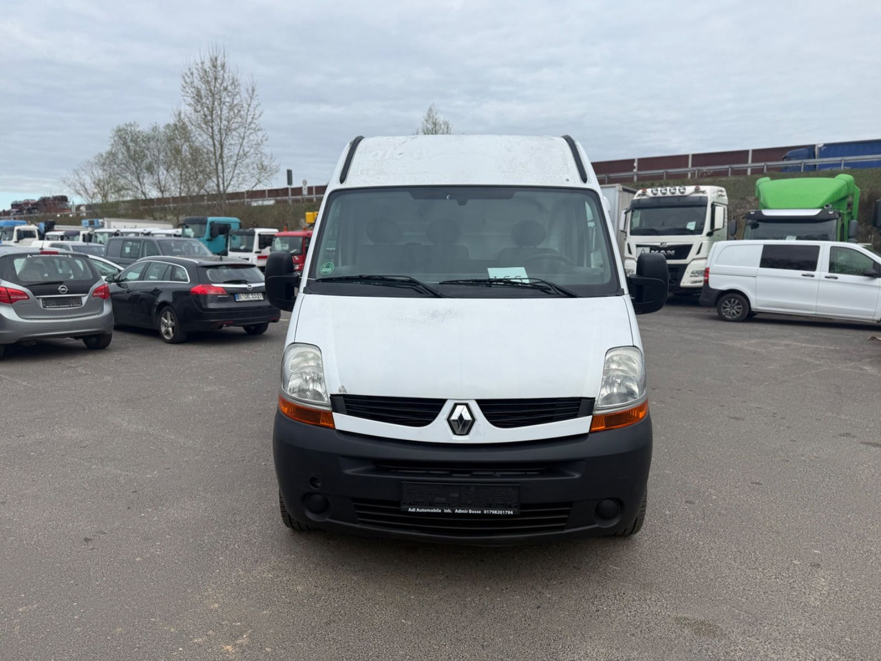 Renault Master II Phase 2 Kasten L2H2 Kasten - Väike kaubik: pilt 1 Renault Master II Phase 2 Kasten L2H2 Kasten - Väike kaubik: pilt 1