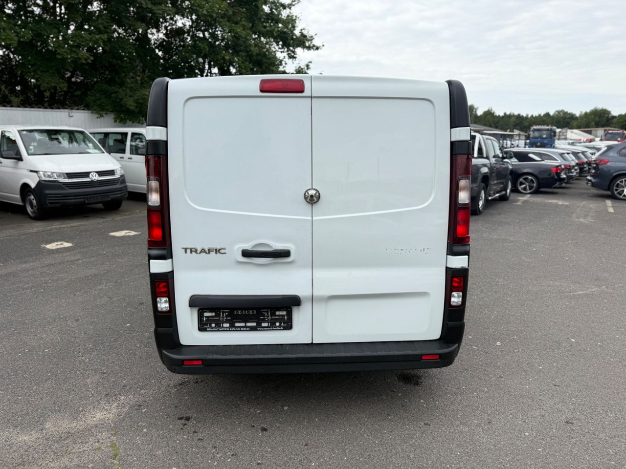 Renault Trafic Kasten . nur Export only Export !! - Väike kaubik: pilt 5 Renault Trafic Kasten . nur Export only Export !! - Väike kaubik: pilt 5