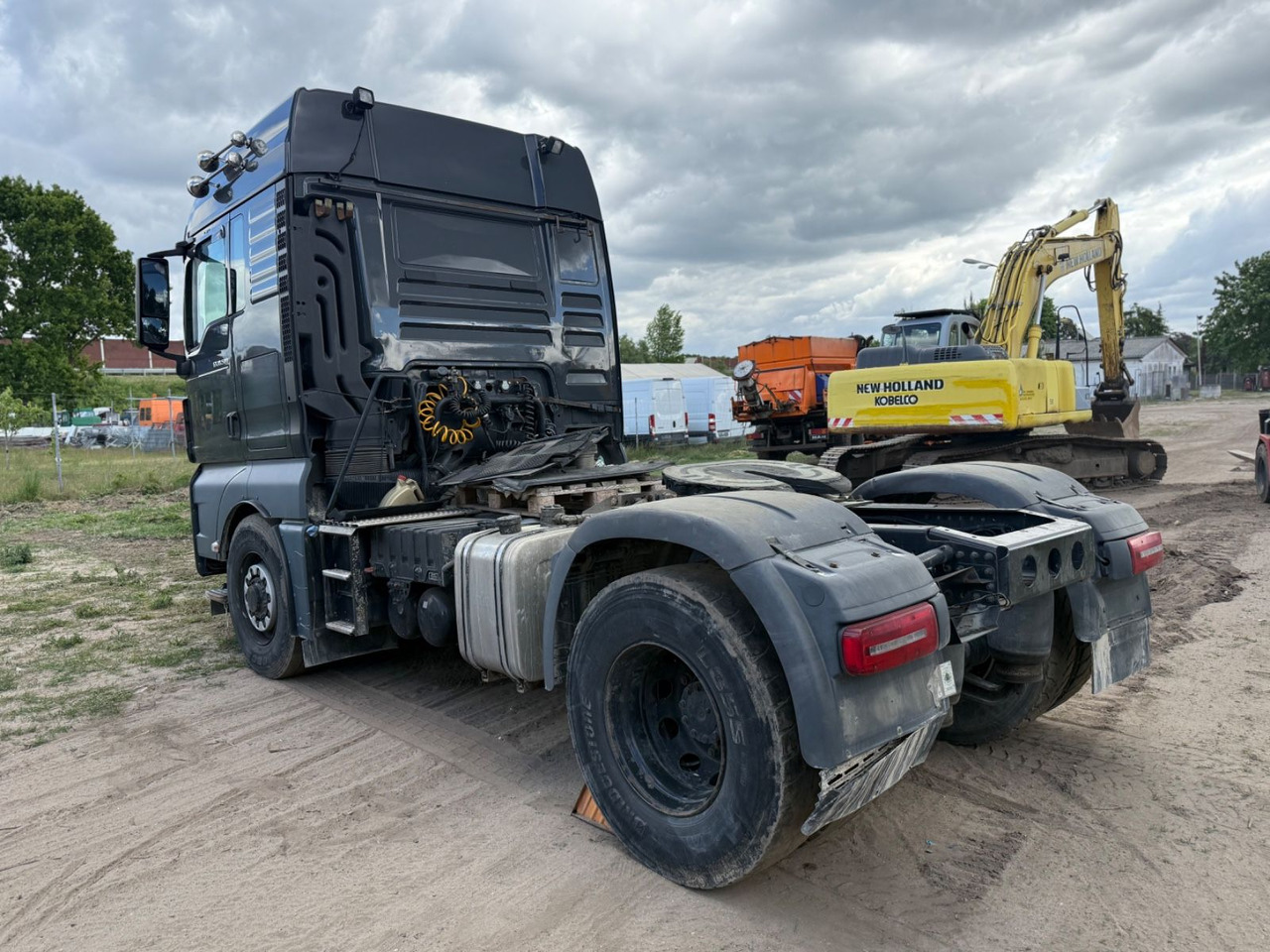 MAN TGX 18.500 Hydrodrive Kipphydraulik Motorschaden - Sadulveok: pilt 5 MAN TGX 18.500 Hydrodrive Kipphydraulik Motorschaden - Sadulveok: pilt 5