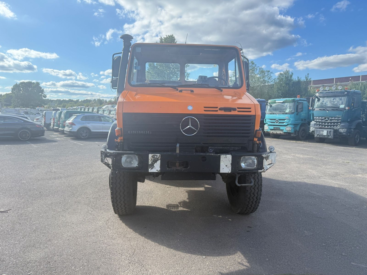 Unimog 2100 4x4 - Madelveok/ Platvormveok: pilt 2 Unimog 2100 4x4 - Madelveok/ Platvormveok: pilt 2
