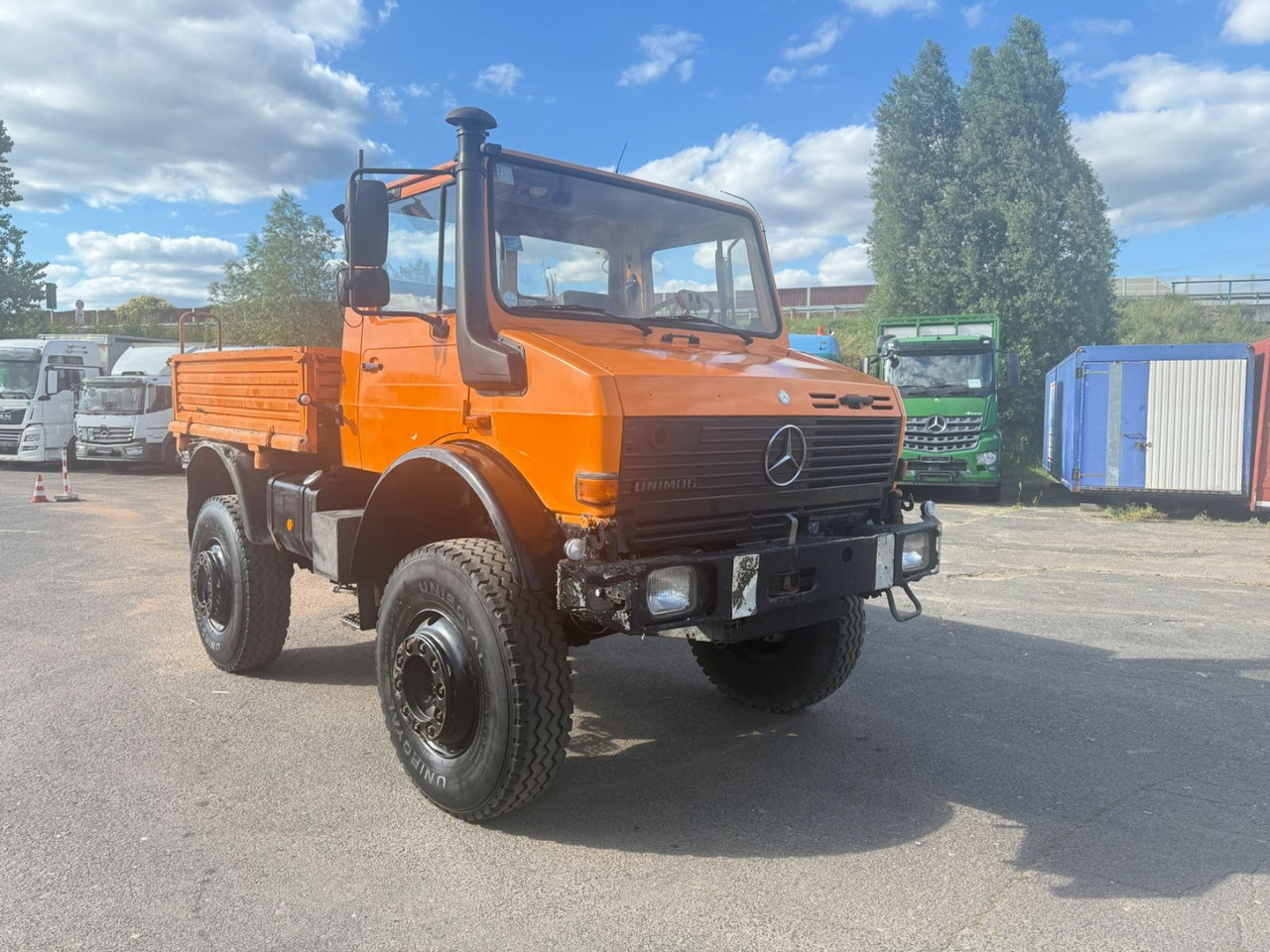 Unimog 2100 4x4 - Madelveok/ Platvormveok: pilt 1 Unimog 2100 4x4 - Madelveok/ Platvormveok: pilt 1
