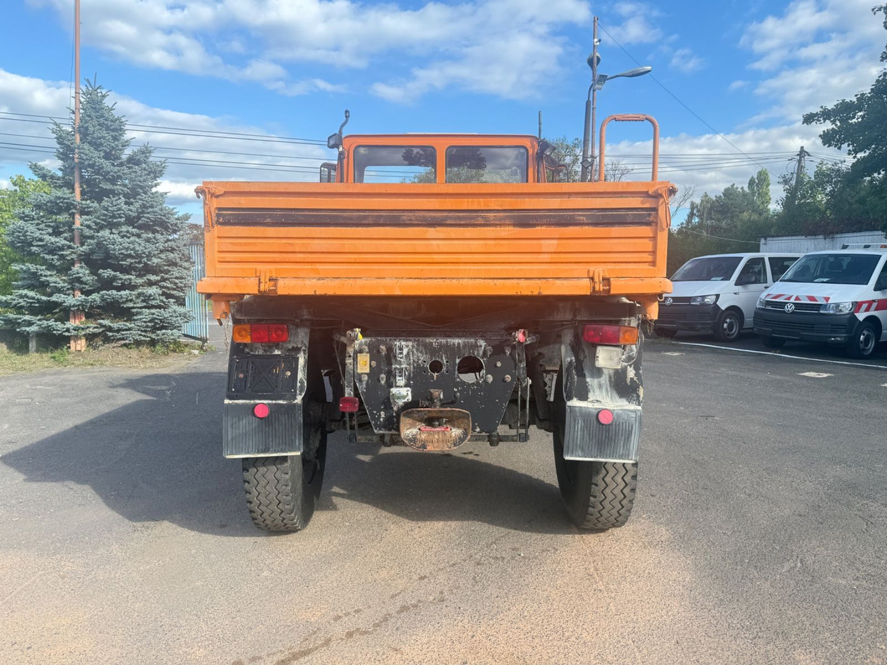 Unimog 2100 4x4 - Madelveok/ Platvormveok: pilt 4 Unimog 2100 4x4 - Madelveok/ Platvormveok: pilt 4