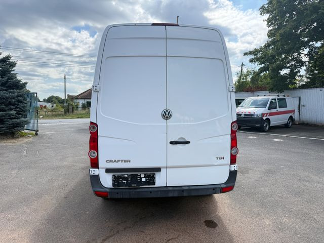 Volkswagen Crafter Kasten 35 mittel L2H2 Hochdach - Kaubik: pilt 4 Volkswagen Crafter Kasten 35 mittel L2H2 Hochdach - Kaubik: pilt 4