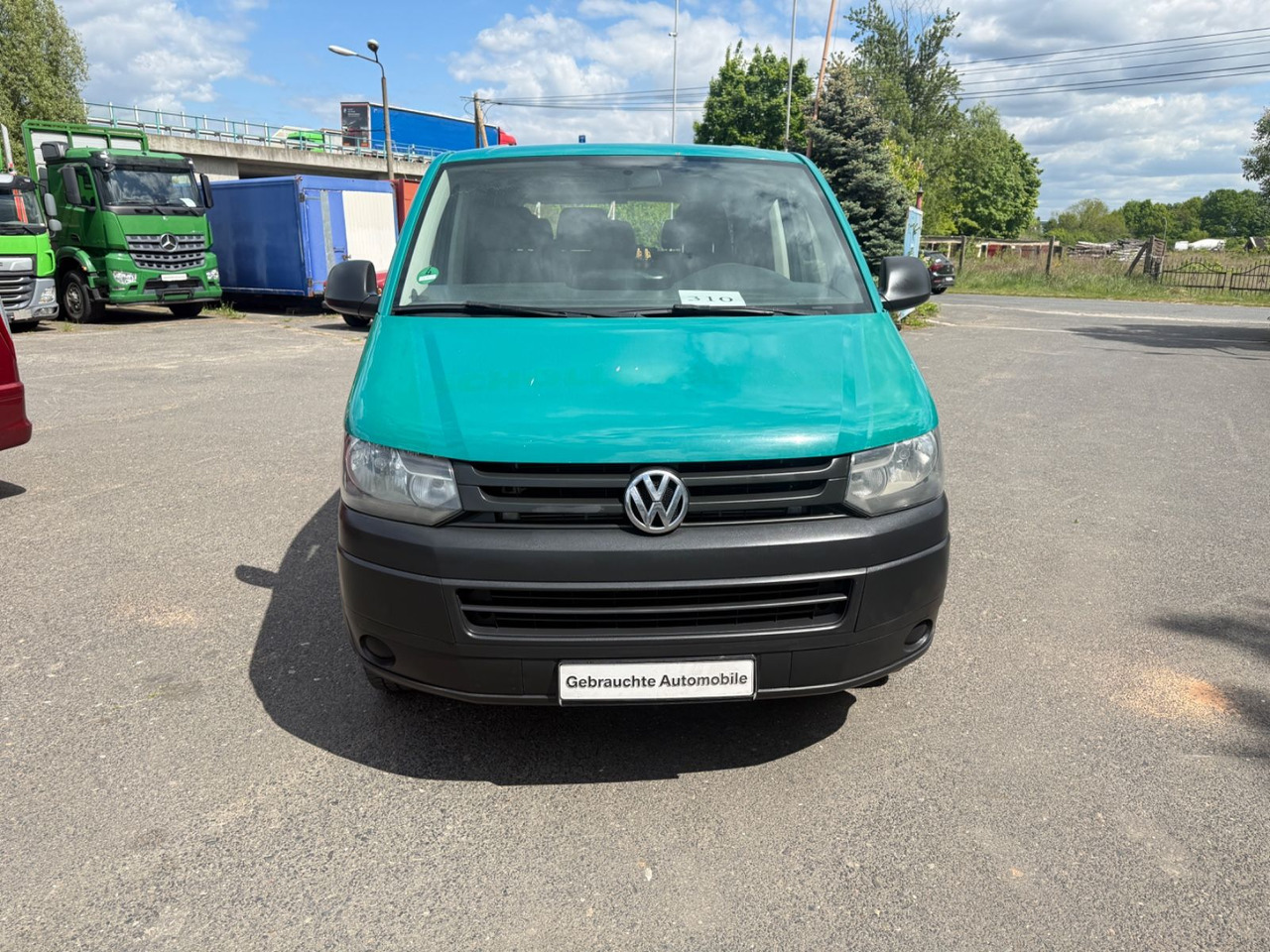 Volkswagen T5 Transporter Lang - Mikrobuss: pilt 2 Volkswagen T5 Transporter Lang - Mikrobuss: pilt 2