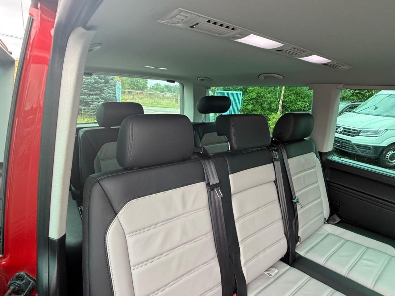 Väike kaubik Volkswagen T6 Transporter Bus Multivan Comfortline lang: pilt 9