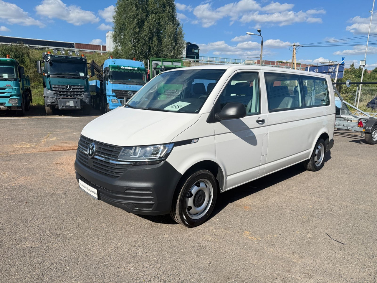Volkswagen T6 Transporter Kombi lang 9 Sitzer - Mikrobuss: pilt 3 Volkswagen T6 Transporter Kombi lang 9 Sitzer - Mikrobuss: pilt 3