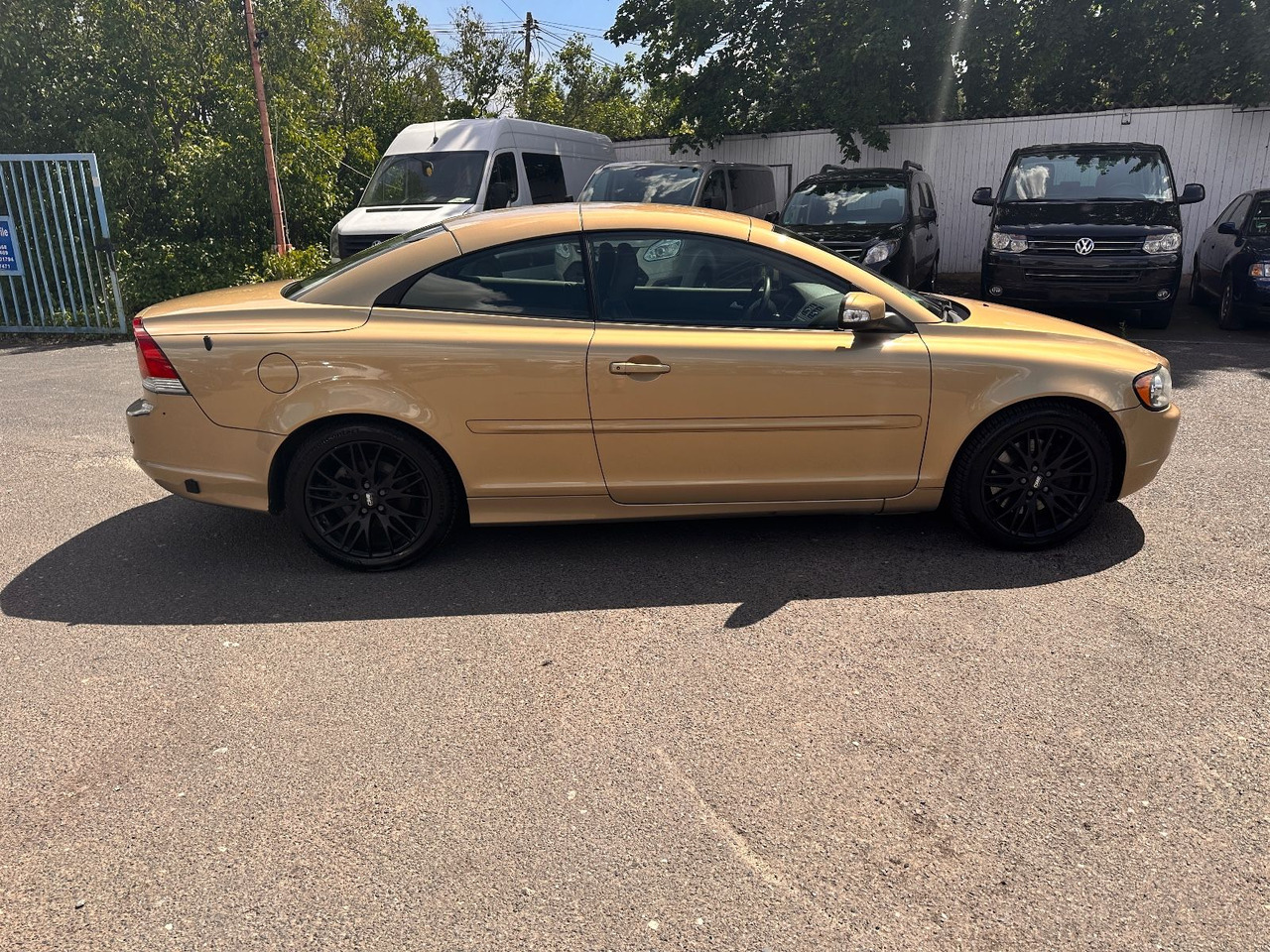 Volvo C70 Cabriolet 2.4 Kinetic Benzin/Flüssiggas - Auto: pilt 4 Volvo C70 Cabriolet 2.4 Kinetic Benzin/Flüssiggas - Auto: pilt 4