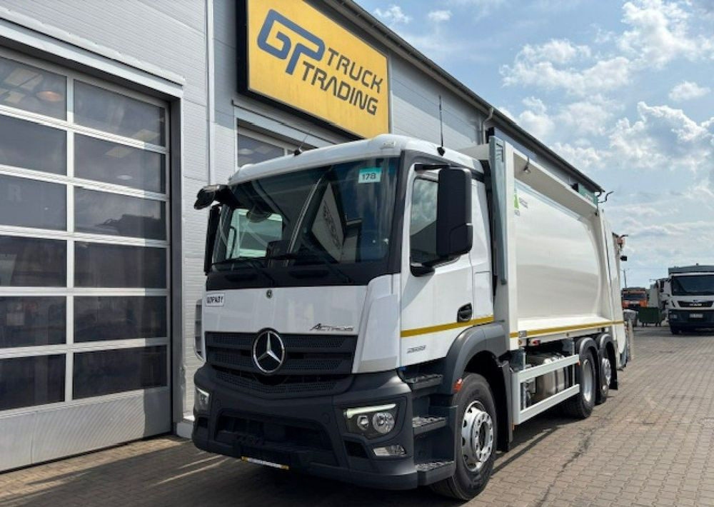 Mercedes-Benz Actros - Prügiauto: pilt 1 Mercedes-Benz Actros - Prügiauto: pilt 1