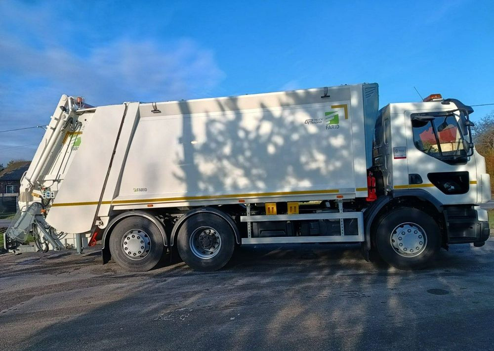 Renault D Wide 26 - Prügiauto: pilt 4 Renault D Wide 26 - Prügiauto: pilt 4