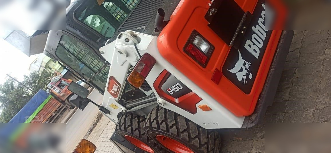 BOBCAT S450 - Kompaktlaadur: pilt 1 BOBCAT S450 - Kompaktlaadur: pilt 1