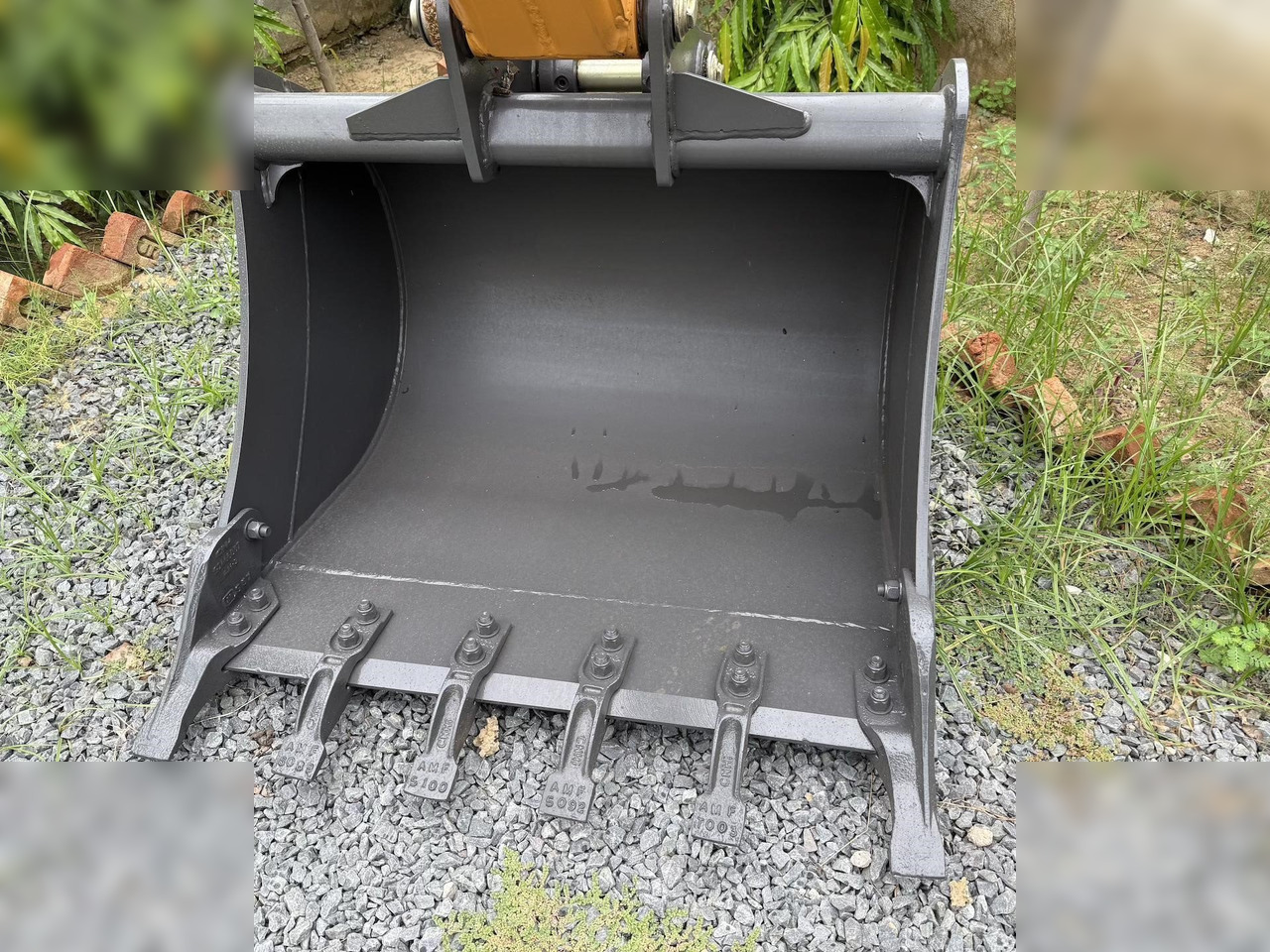 Uus Ekskavaator-laadur CASE 851NX CP: pilt 16