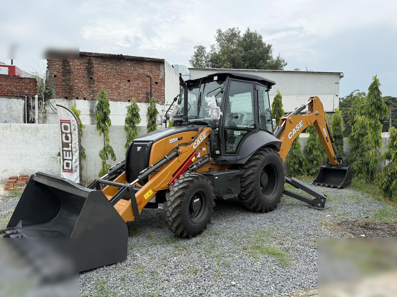 CASE 851NX CP - Ekskavaator-laadur: pilt 4 CASE 851NX CP - Ekskavaator-laadur: pilt 4