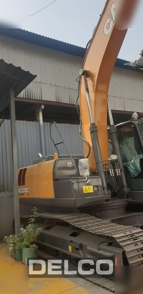 CASE CX220C LC - Lintekskavaator: pilt 5 CASE CX220C LC - Lintekskavaator: pilt 5