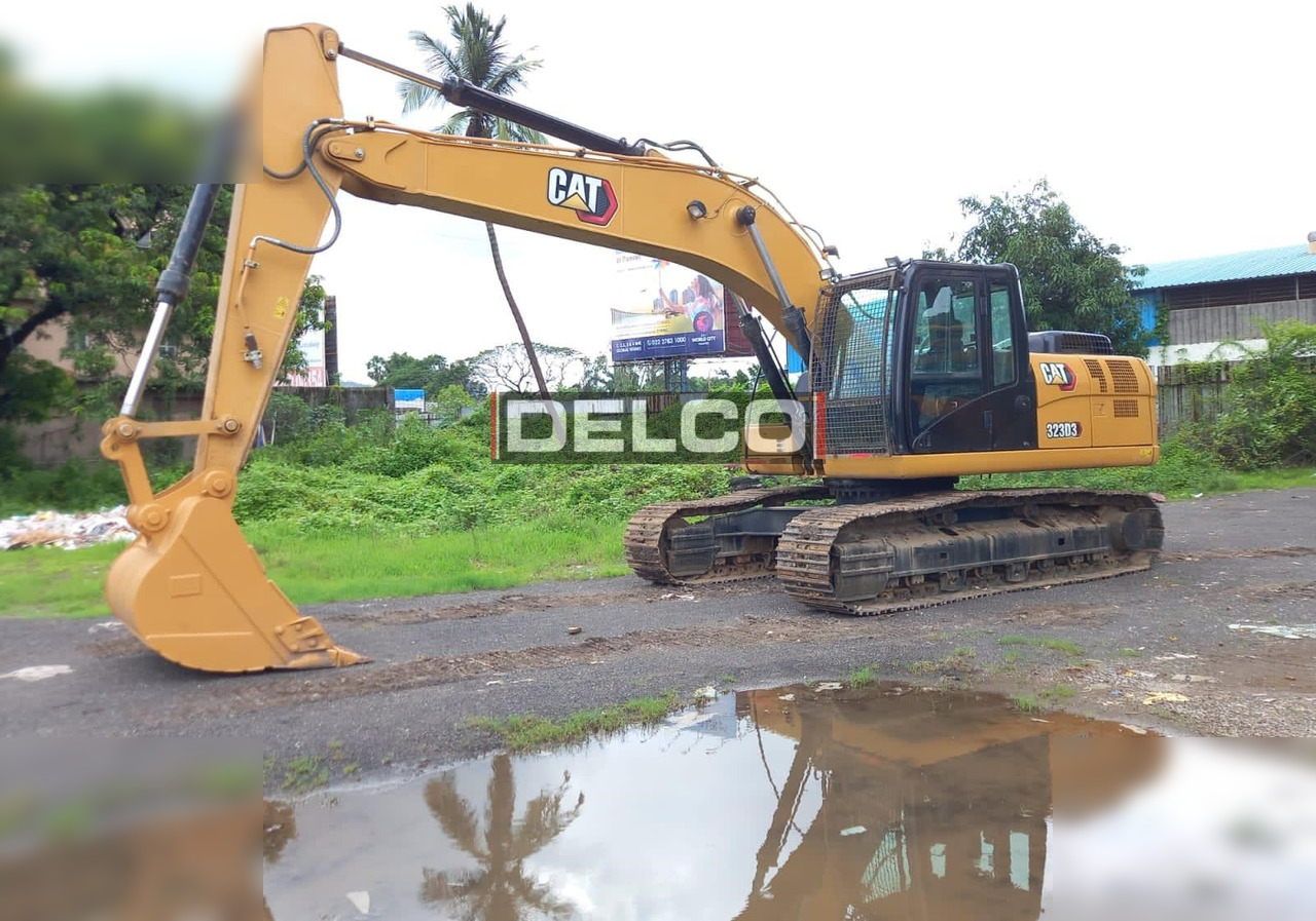 CATERPILLAR 323D3 - Lintekskavaator: pilt 3 CATERPILLAR 323D3 - Lintekskavaator: pilt 3