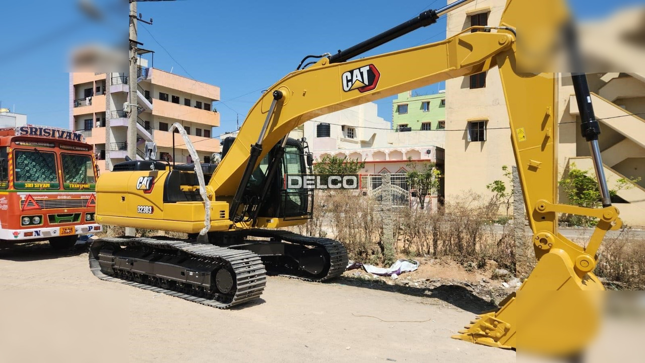 CATERPILLAR 323D3 - Lintekskavaator: pilt 3 CATERPILLAR 323D3 - Lintekskavaator: pilt 3