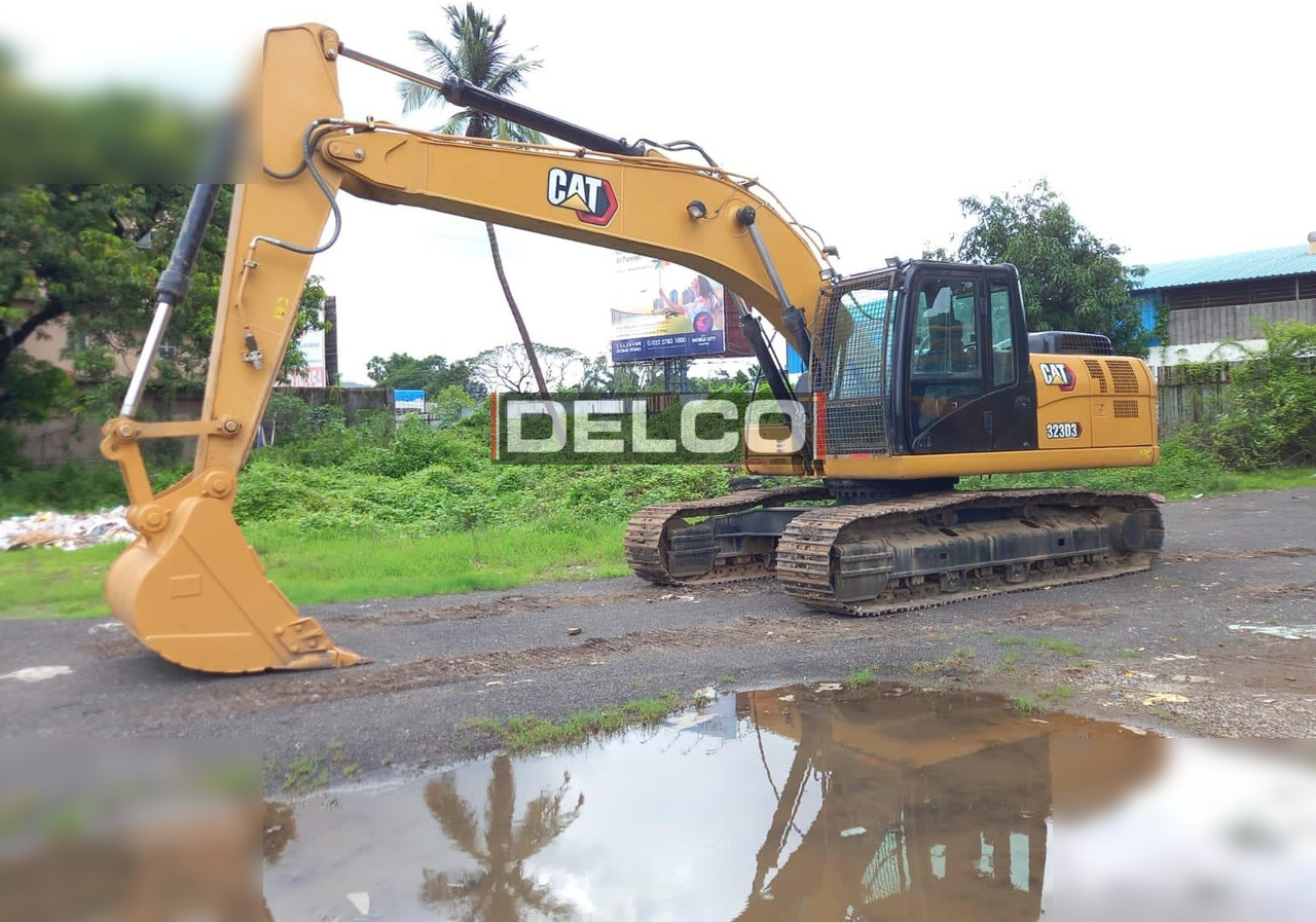 CATERPILLAR 323D3 - Lintekskavaator: pilt 4 CATERPILLAR 323D3 - Lintekskavaator: pilt 4