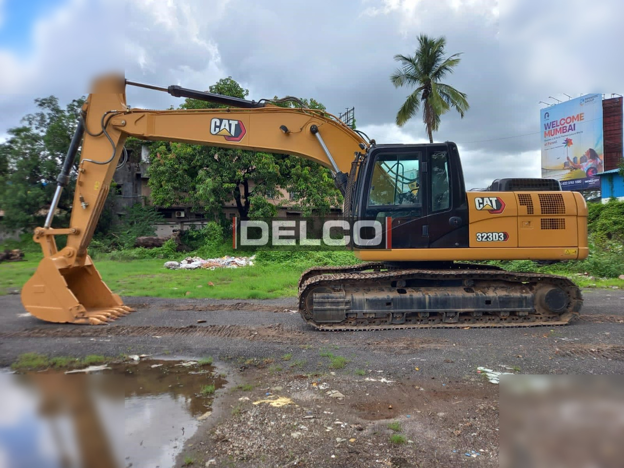 CATERPILLAR 323D3 - Lintekskavaator: pilt 2 CATERPILLAR 323D3 - Lintekskavaator: pilt 2