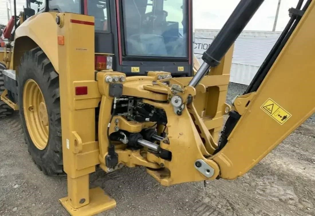 Uus Ekskavaator-laadur CATERPILLAR 424: pilt 7