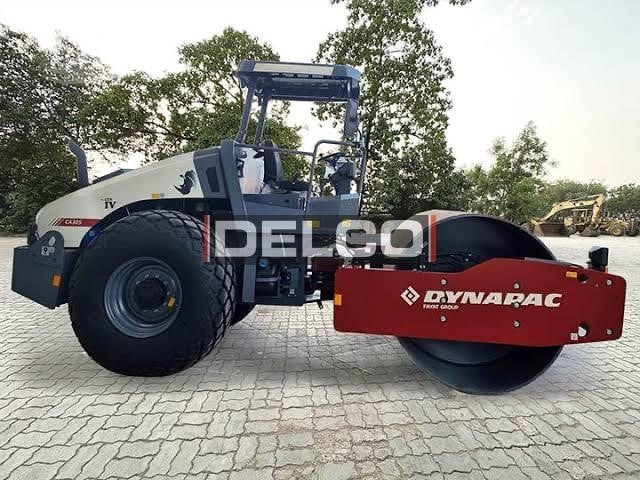 DYNAPAC CA305D - Rullija: pilt 1 DYNAPAC CA305D - Rullija: pilt 1