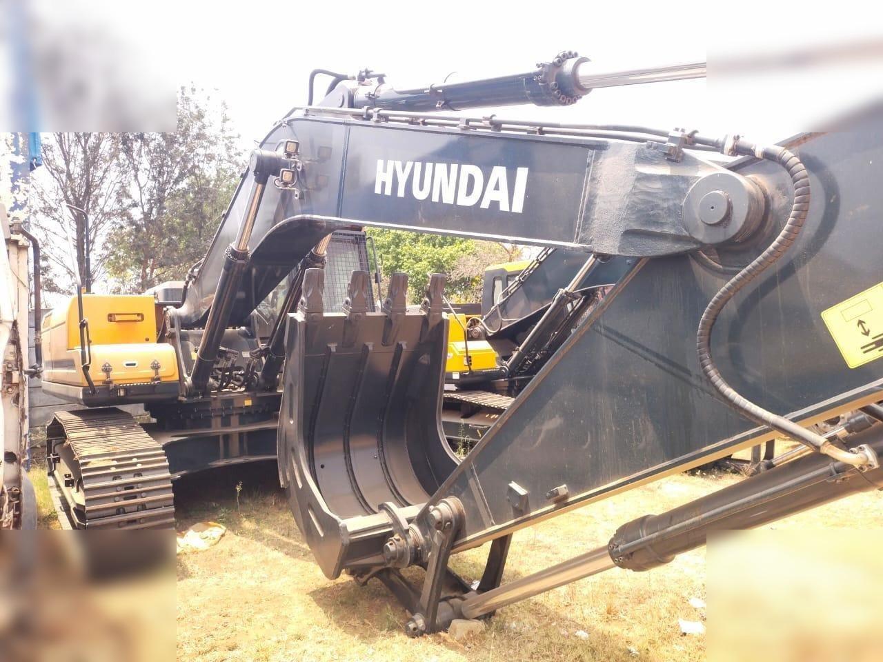 HYUNDAI HX380L - Lintekskavaator: pilt 5 HYUNDAI HX380L - Lintekskavaator: pilt 5