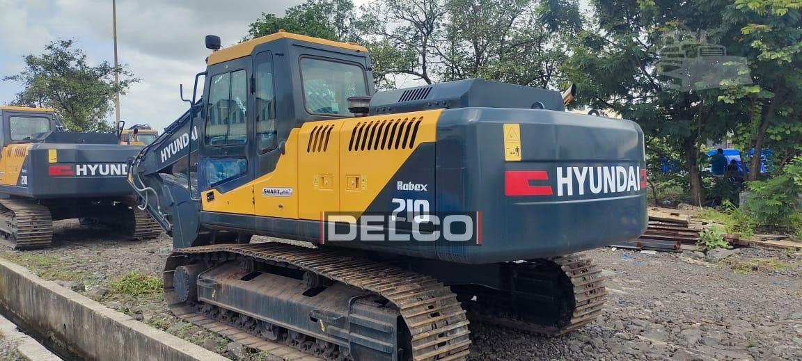 HYUNDAI ROBEX 210 - Lintekskavaator: pilt 3 HYUNDAI ROBEX 210 - Lintekskavaator: pilt 3