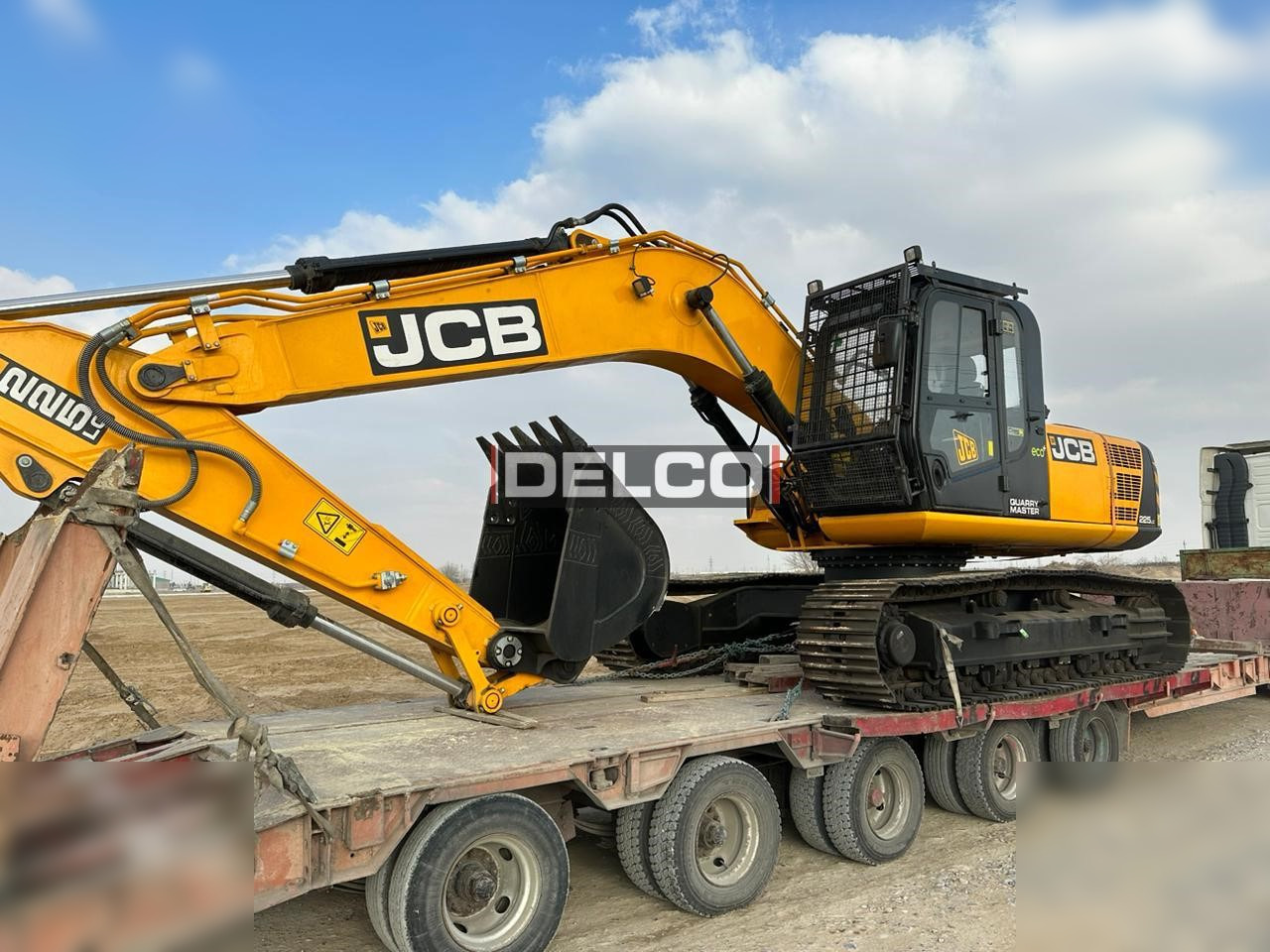 JCB 225 LC - Lintekskavaator: pilt 1 JCB 225 LC - Lintekskavaator: pilt 1