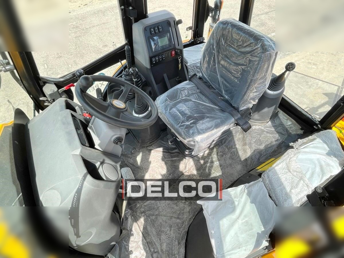 JCB 3DX SUPER - Ekskavaator-laadur: pilt 4 JCB 3DX SUPER - Ekskavaator-laadur: pilt 4