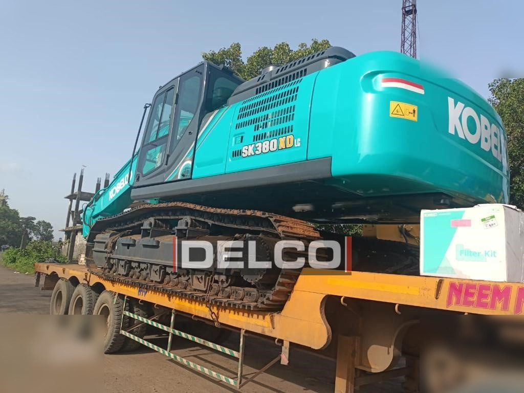 KOBELCO SK380XD LC-10 - Lintekskavaator: pilt 4 KOBELCO SK380XD LC-10 - Lintekskavaator: pilt 4