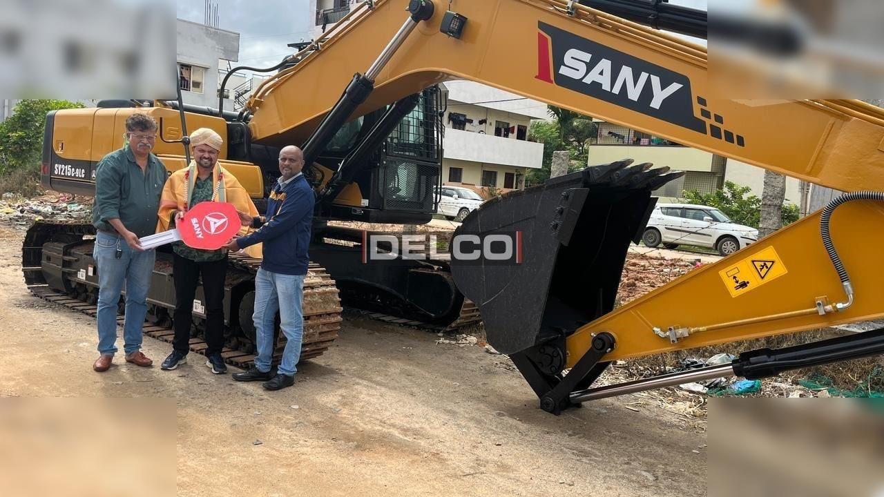 SANY SY215C-9LC - Lintekskavaator: pilt 2 SANY SY215C-9LC - Lintekskavaator: pilt 2