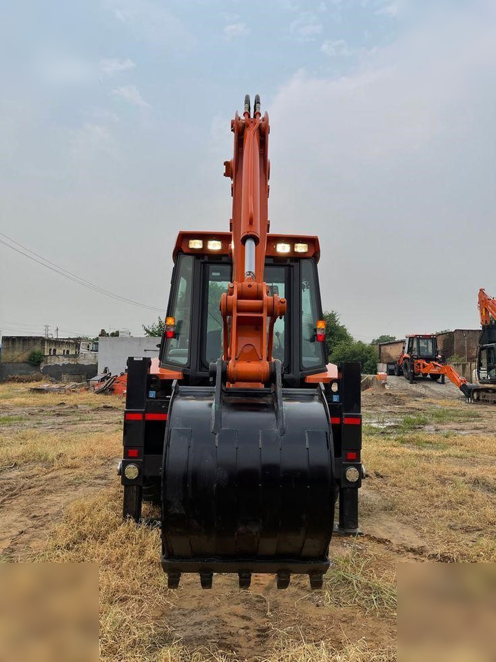 TATA HITACHI SHINRAI PRIME - Ekskavaator-laadur: pilt 5 TATA HITACHI SHINRAI PRIME - Ekskavaator-laadur: pilt 5
