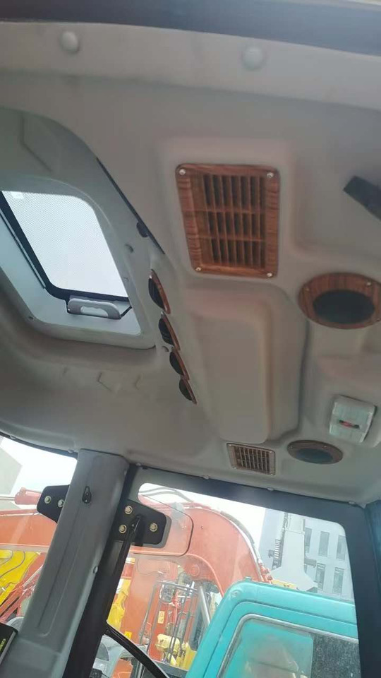 CAT 420F - Ekskavaator-laadur: pilt 3 CAT 420F - Ekskavaator-laadur: pilt 3