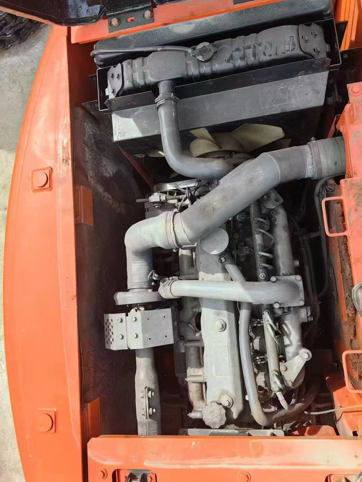 Doosan DX150 - Ratastel ekskavaator: pilt 3 Doosan DX150 - Ratastel ekskavaator: pilt 3