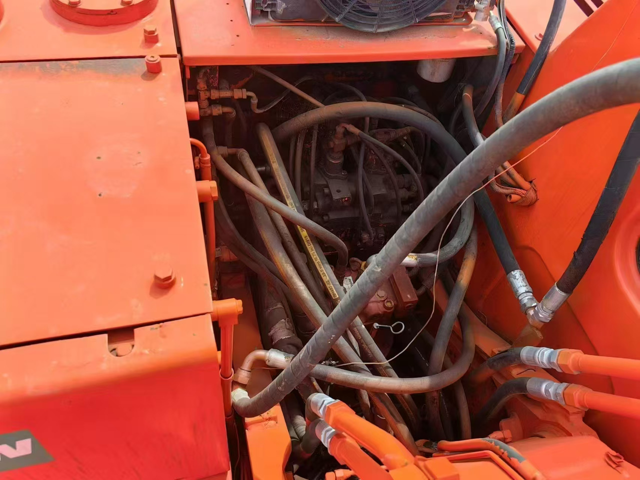 Doosan DX150 - Ratastel ekskavaator: pilt 4 Doosan DX150 - Ratastel ekskavaator: pilt 4