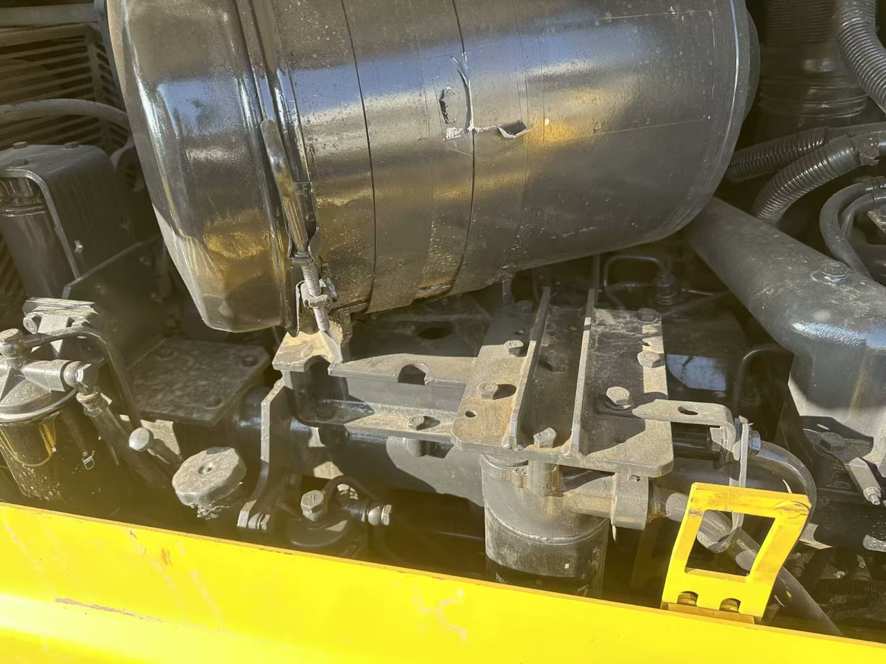 Komatsu D85E - Buldooser: pilt 3 Komatsu D85E - Buldooser: pilt 3