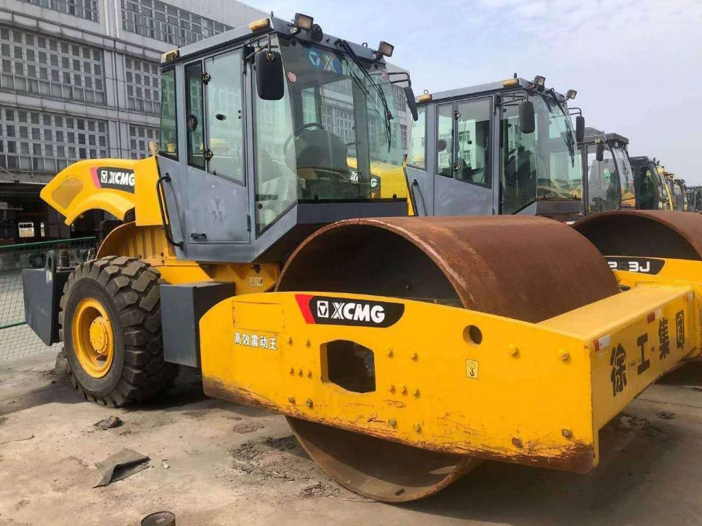 XCMG XS223J - Tihendaja: pilt 1 XCMG XS223J - Tihendaja: pilt 1