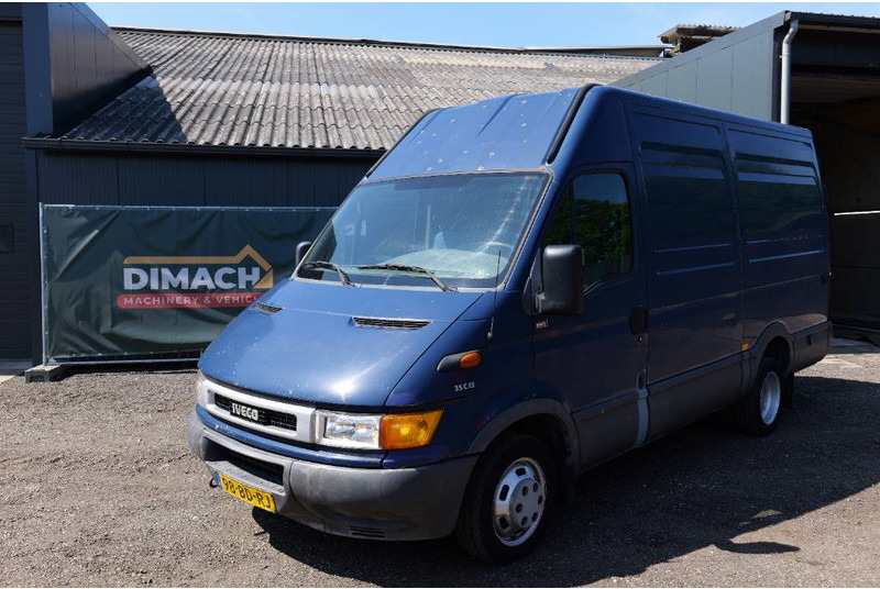Iveco 35C 13 L2H2 lucht - Kaubik: pilt 1 Iveco 35C 13 L2H2 lucht - Kaubik: pilt 1